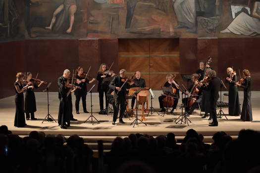 Giuliano Carmagnola (front, centre) and Concerto Köln on 11 May 2019. Photo © 2019 Claudio Rampini
