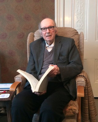 John Joubert at home in Birmingham on 10 December 2018, photographed by his daughter during his conversation with Roderic Dunnett and Keith Bramich. Photo © 2018 Anna Joubert