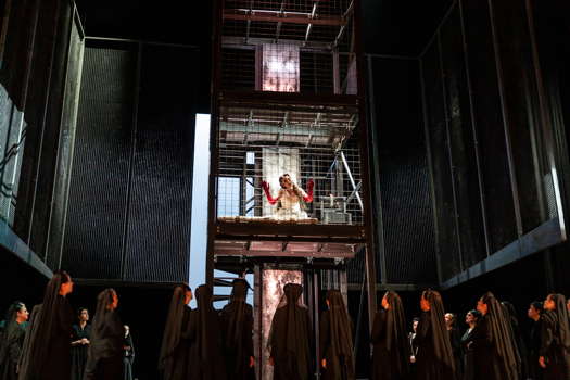 A scene from Donizetti's 'Anna Bolena' at Teatro dell'Opera di Roma. Photo © 2019 Yasuko Kageyama