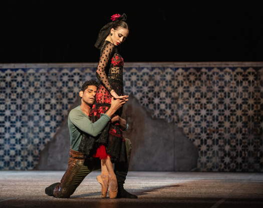 Rebecca Bianchi in the title role of Jiří Bubeníček's 'Carmen' with Amar Ramasar as Don José at Teatro dell'Opera di Roma. Photo © 2019 Yasuko Kageyama