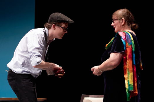 An unlikely courting - Charlie Cooper (Gardefeu) and Jane Burns (Baroness de Gondremarck) in Opera Warwick's production of Offenbach's 'La Vie Parisienne'. Photo © 2019 Gabrielė Stravinskaitė