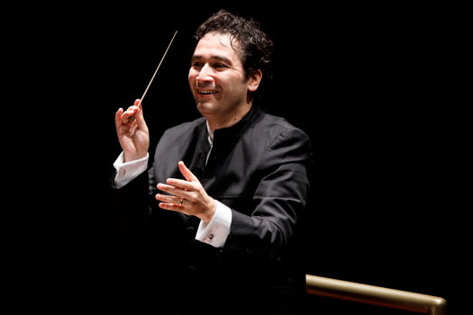 Andrés Orozco-Estrada conducting in Rome. Photo © 2019 Musacchio, Ianniello and Pasqualini