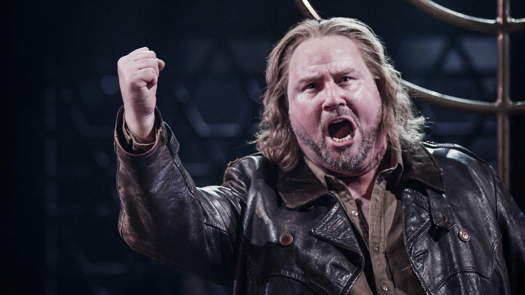 Carl Tanner in action as an operatic tenor
