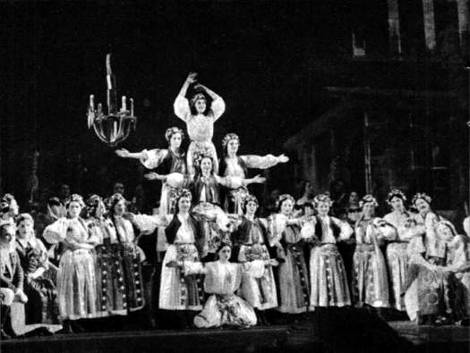 A scene from Kodály's 'Spinning Room' - a one-act theatre piece. Photo from the old Hungarian newspaper Színházi Élet, 1-7 May 1932