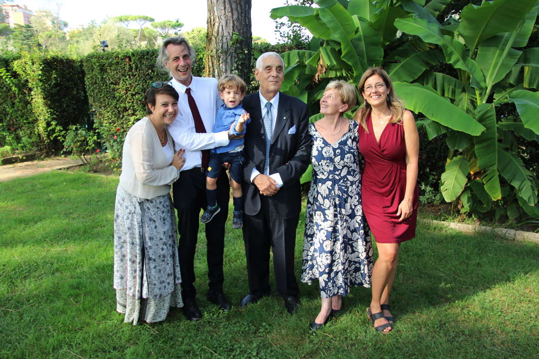 Giuseppe Pennisi (centre) with his family in Rome