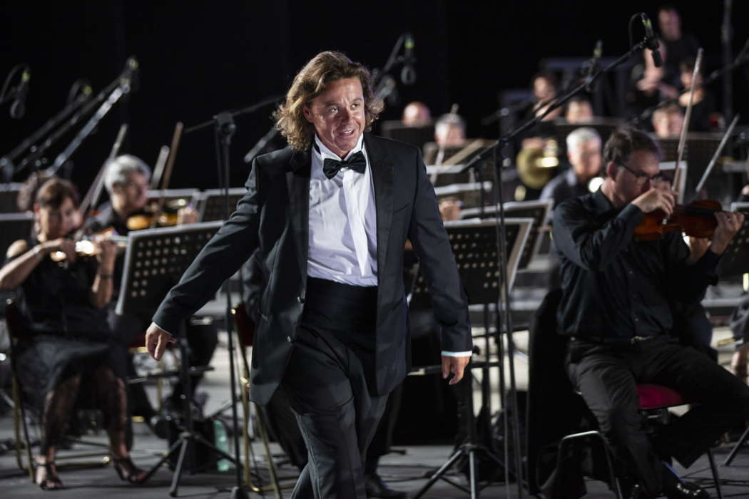 Markus Werba as Danilo in 'The Merry Widow' at the Circus Maximus in Rome. Photo © 2020 Yasuko Kageyama