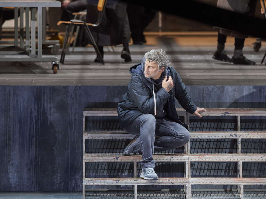 Jonas Kaufmann in the title role of Wagner's 'Parsifal' at Vienna State Opera. Photo © 2021 Michael Pöhn