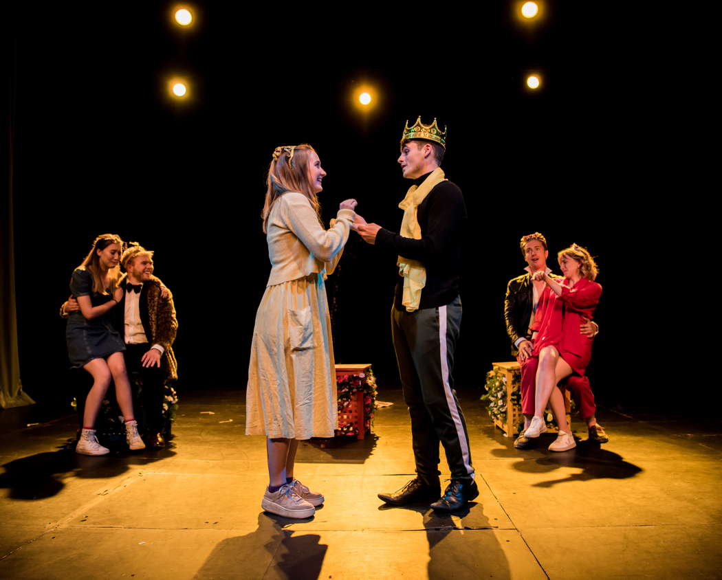 A scene from Jonathan Dove's 'The Enchanted Pig' at the Buxton Festival with, centre stage, Katherine Macaulay as Flora and Jonathan Reynolds in the title role. Photo © 2021 Genevieve Girling