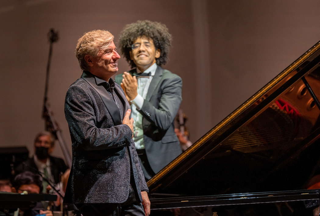 Jean-Yves Thibaudet and Rafael Payare at the San Diego Symphony concert. Photo © 2021 Gary Payne