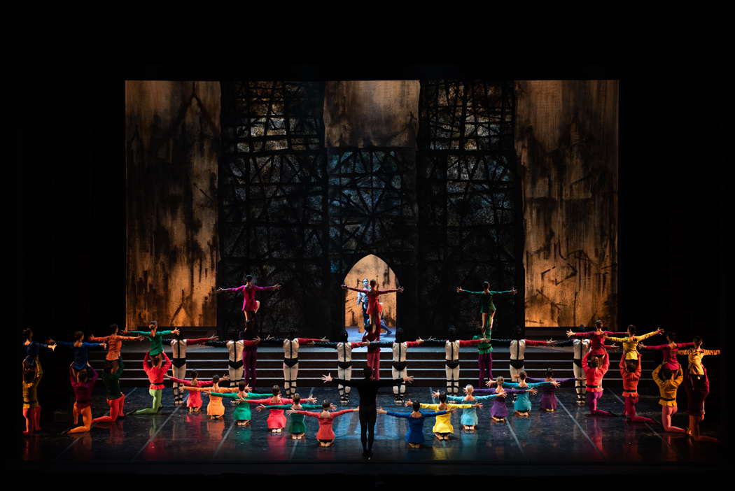 The Corps de Ballet of Teatro dell'Opera di Roma in 'Notre Dame de Paris'. Photo © 2021 Fabrizio Sansoni