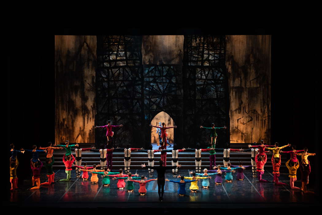 The Corps de Ballet of Teatro dell'Opera di Roma in 'Notre Dame de Paris'. Photo © 2021 Fabrizio Sansoni