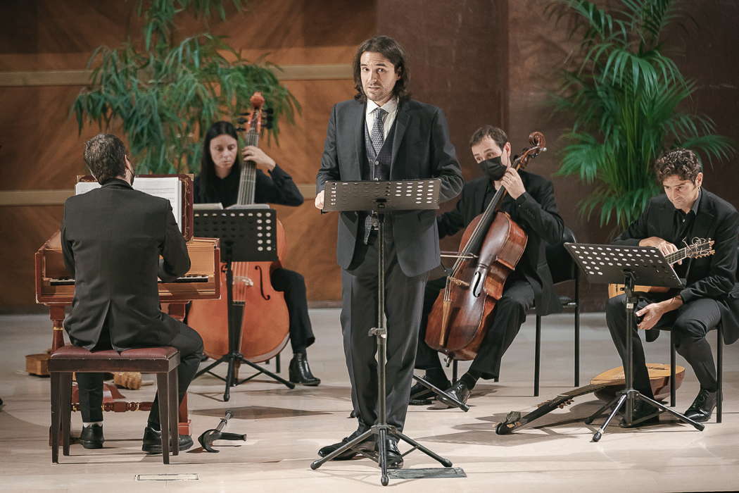 Carlo Vistoli (centre) with Sezione Aurea and Filippo Pantieri performing in Rome. Photo © 2021 Federico Priori and Andrea Caramelli