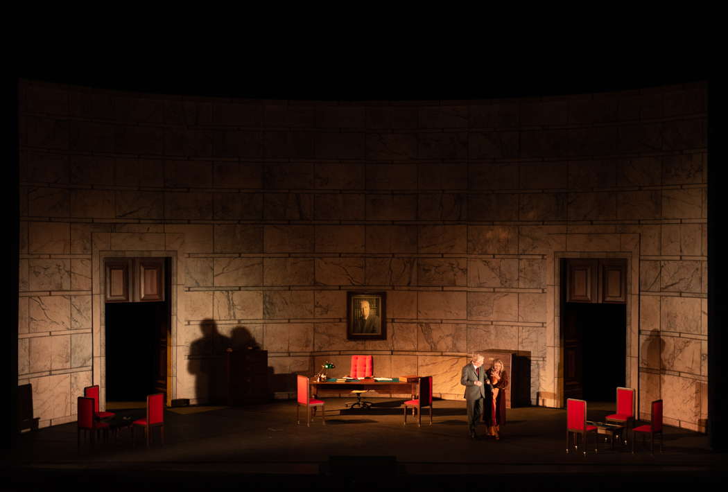 A scene from the Teatro dell'Opera di Roma production of 'Julius Caesar' by Giorgio Battistelli (born Albano Laziale, 1953). Photo © 2021 Fabrizio Sansoni
