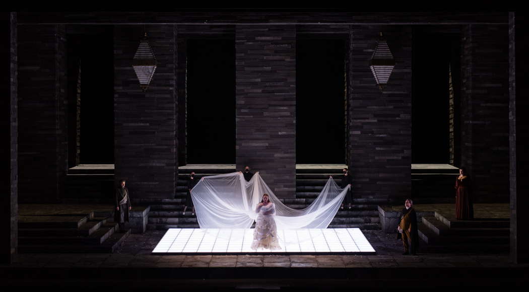 A scene from the Teatro dell'Opera di Roma production of Bellini's 'I puritani'. Photo © 2022 Fabrizio Sansoni