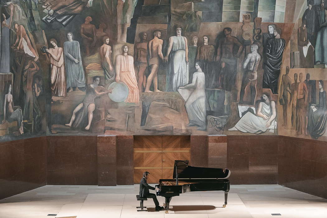 Roberto Cominati playing Ravel at the Aula Magna della Sapienza in Rome on 7 May 2022. Photo © 2022 Andrea Caramelli