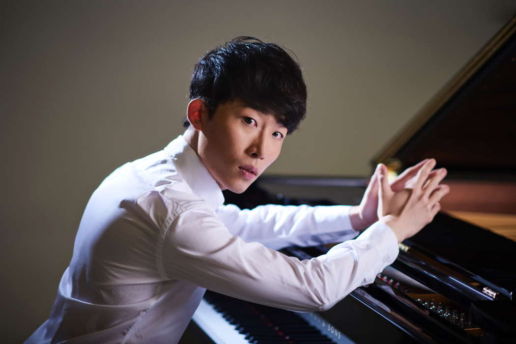 Chinese pianist Ji Liu