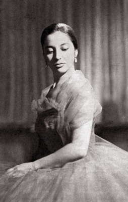 Teresa Berganza (1933-2022) in 1957