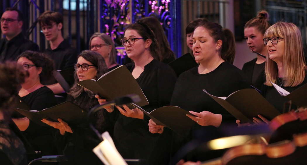 Members of Sing Viva performing 'Becoming One' in Derby Cathedral on 4 May 2022. Photo © 2022 Ali J Photography