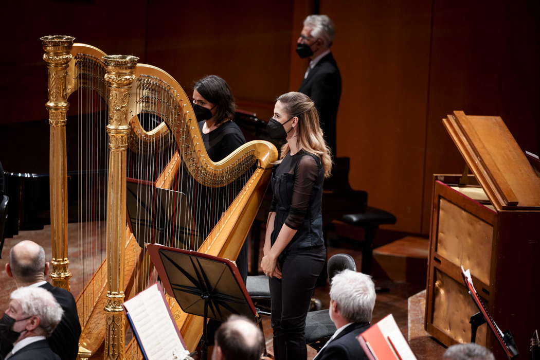 The harpists of the Orchestra dell'Accademia Nazionale di Santa Cecilia in Rome. Photo © 2022 Musacchio, Ianniello & Pasqualini