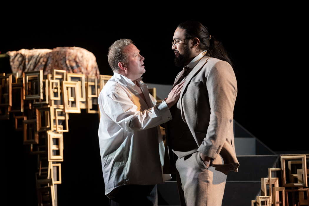 Could an end be in sight? The frantic Paul (Peter Auty) assails Frank (Benson Wilson) iin Longborough Festival Opera's staging of Korngold's 'Die tote Stadt'. Photo © 2022 Matthew Williams-Ellis