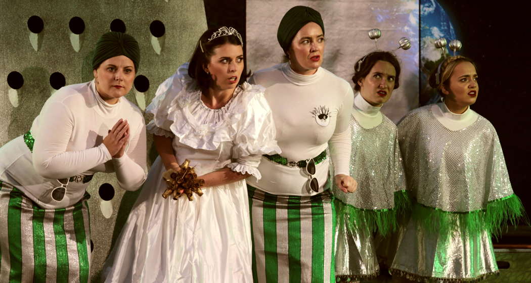 All girls together: Flaminia (Siân Dicker), Lisetta (Margo Arsane) and Clarice (Iúnó Connolly) plus moon fairies (Harriet Cameron and Tilly Goodwin) in Bampton Classical Opera's 'Fool Moon'. Photo © 2022 Anthony Hall