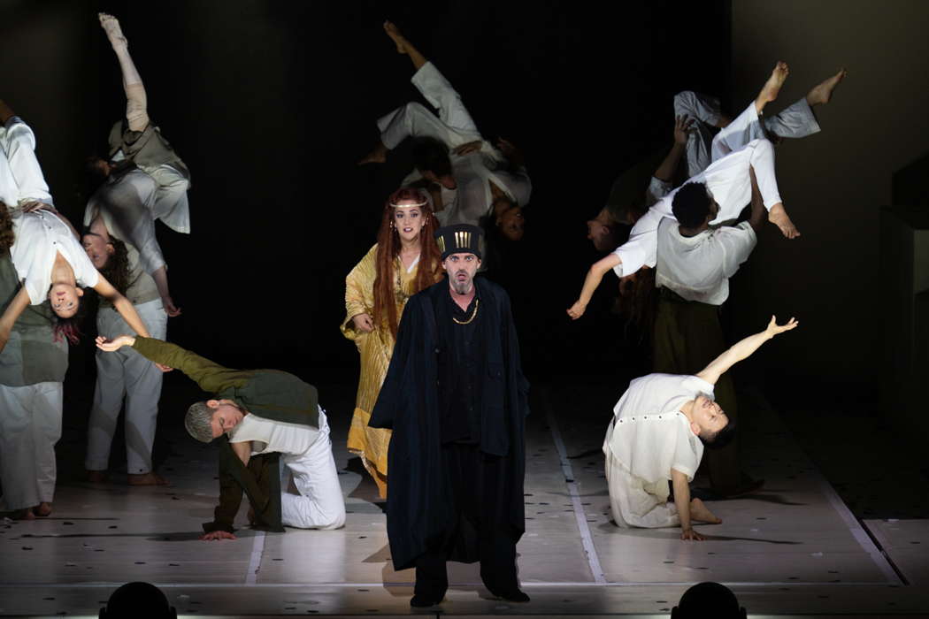 Juan Francisco Gatell as Admetus and Marina Viotti in the title role of Gluck's 'Alceste' at Teatro dell'Opera di Roma.  Photo © 2022 Fabrizio Sansoni
