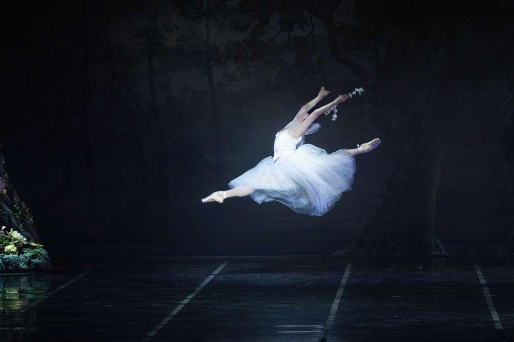 Natalia Osipova as Giselle in Adolphe Adam's ballet at Teatro dell'Opera di Roma. Photo © 2022 Fabrizio Sansoni