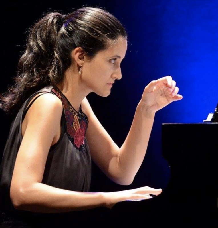Diana Botelho Vieira performing in Portugal. Photo © 2016 Bruno Amaral