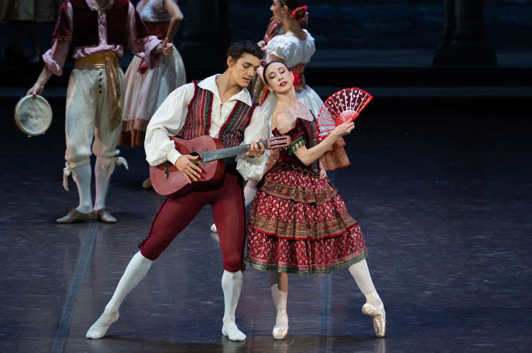 Isabella Boylston as Kitri and Daniel Camargo as Basilio in Opera di Roma's production of 'Don Quixote' by Ludwig Minkus. Photo © 2022 Fabrizio Sansoni