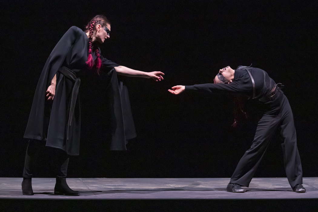 Delphine Galou singing Asteria, with dancer Elda Bartolacci in Vivaldi's 'Tamerlano'. Photo © 2023 Zani Casadio