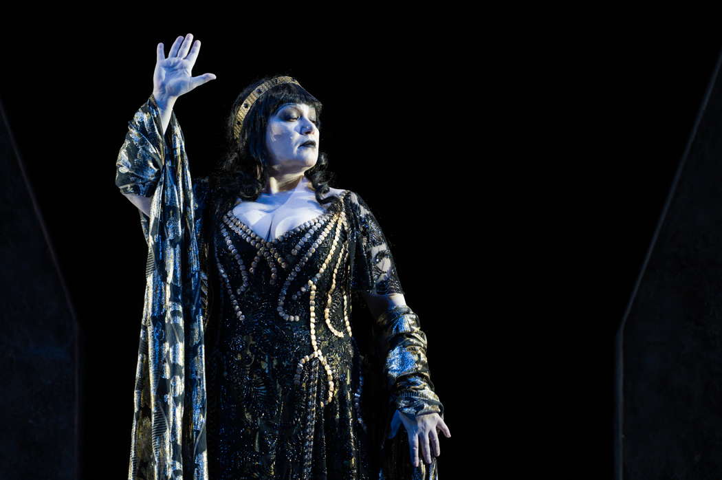 Ekaterina Semenchuk as Amneris in Verdi's 'Aida'. Photo © 2023 Fabrizio Sansoni