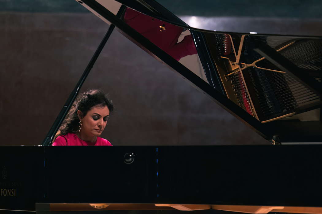 Mariangela Vacatello performing at the Aula Magna della Sapienza in Rome on 4 February 2023. Photo © 2023 Giuseppe Follacchio