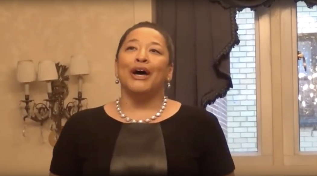Michelle Bradley, singing at the Musicians Club of New York in 2016. Image from video © 2016 Paula and Chris Argondizza