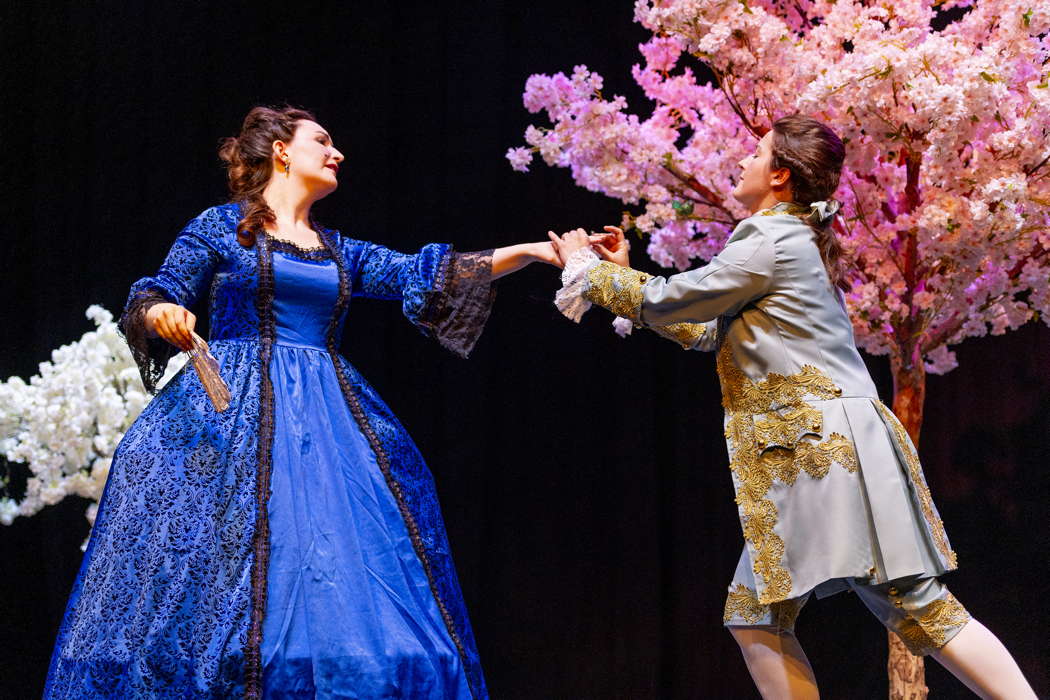 Olivia Doutney as Angelica (left) and Joanna Harries as Medoro in 'Orlando' at the Buxton Festival. Photo © 2023 David John King