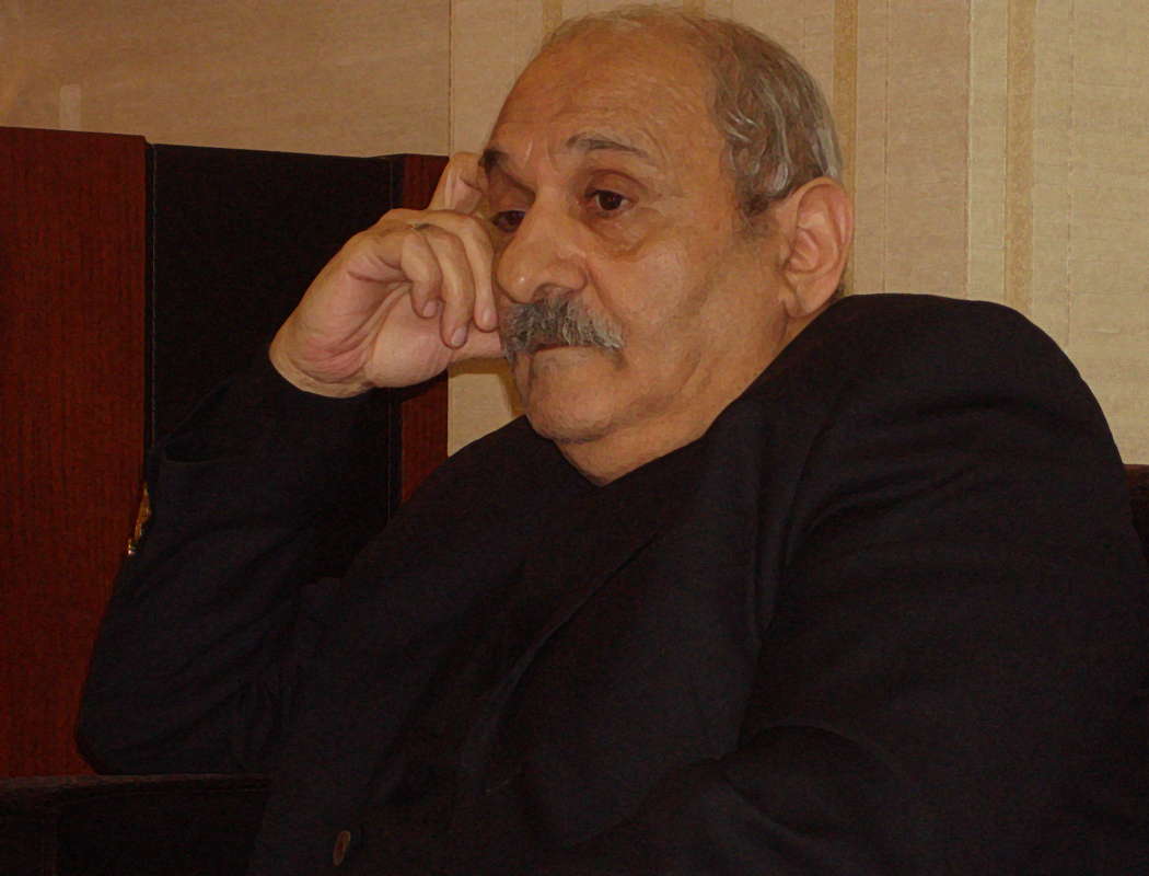 Mobil Babayev (1945-2023)