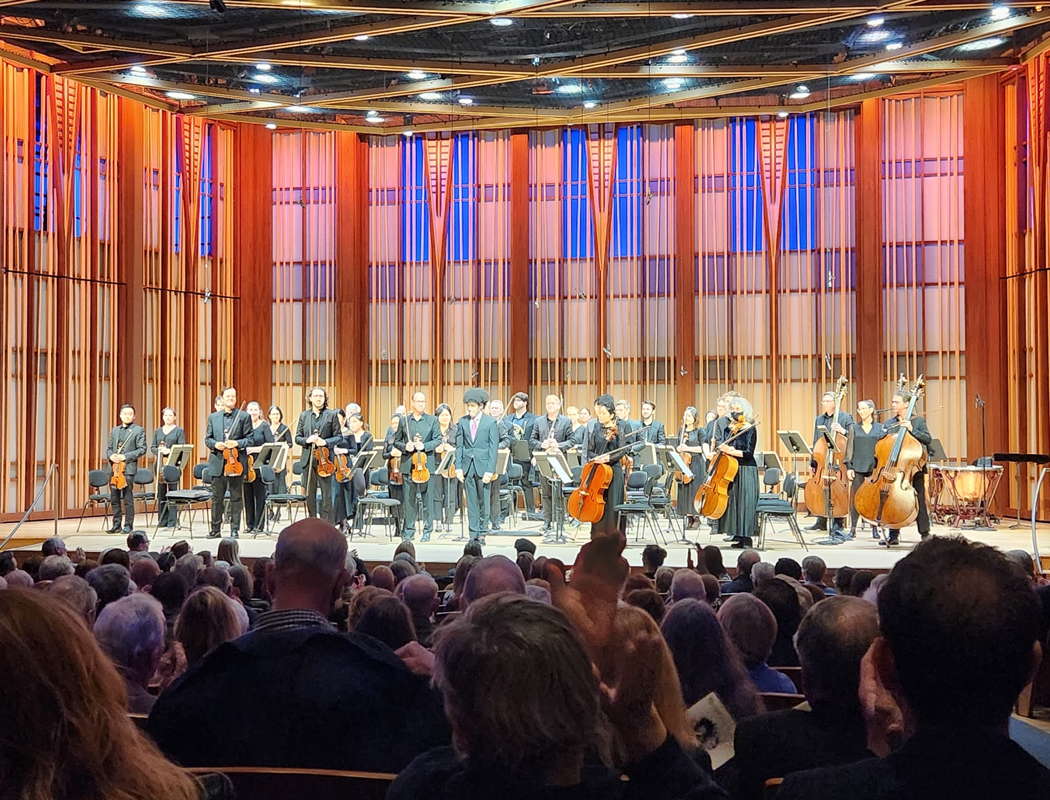 Raphael Payare and the San Diego Symphony at the Mozart concert in La Jolla. Photo © 2024 Ron Bierman