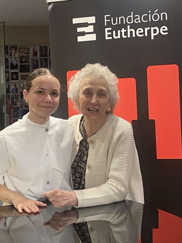 Melisa Ibrahimi (left) with Margarita Morais, president and founder of the Fundación Eutherpe in León. Photo © 2024 Fundación Eutherpe