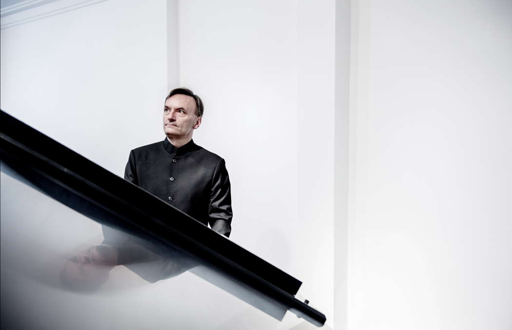 Stephen Hough. Photo © 2016 Sim Canetty-Clarke