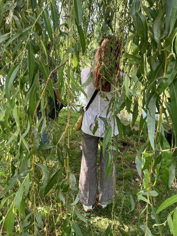 Experiencing Evelien van den Broek's 'Avian Humanoids' sound walk. Photo © 2024 Daniel Schorno
