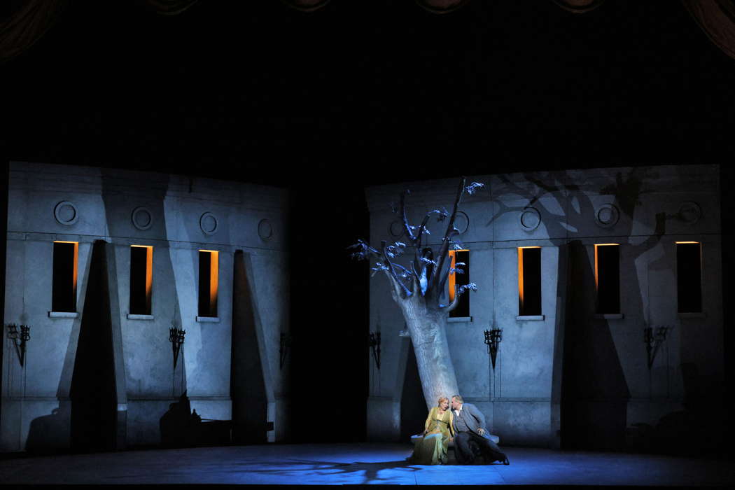 Anja Kampe as Isolde and Simon O'Neill as Tristan in San Francisco Opera's production of Wagner's 'Tristan und Isolde'. Photo © 2024 Cory Weaver