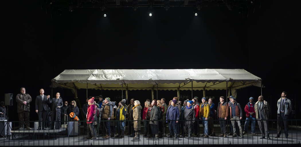 The cast of ENO's 'Mary, Queen of Scots'. Photo © 2025 Ellie Kurttz