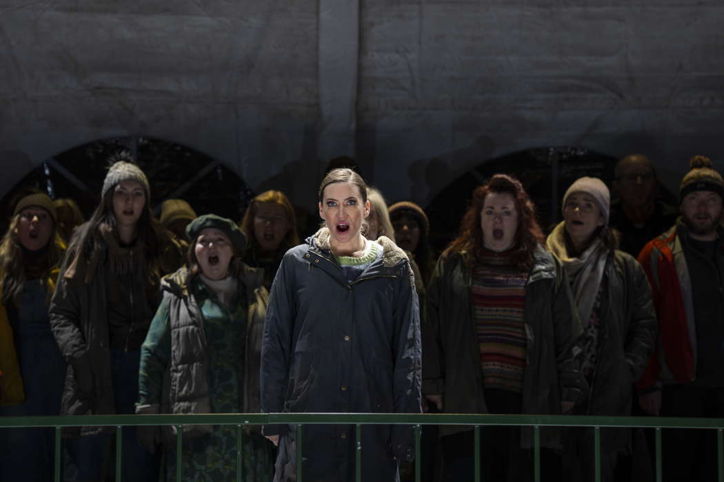 Members of the cast of ENO's 'Mary, Queen of Scots' with Heidi Stober (centre) in the title role. Photo © 2025 Ellie Kurttz
