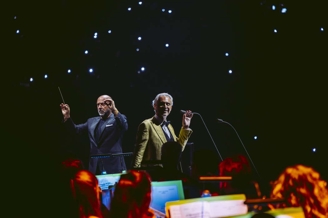 Carlo Bernini and Andrea Bocelli with members of the Czech National Symphony Orchestra at the O2 Arena in London. Photo © 2025 Luca Rosetti