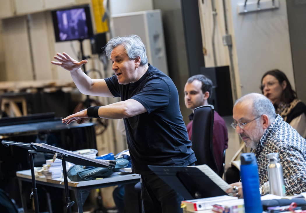 Antonio Pappano rehearsing for Barrie Kosky's production of Wagner's 'Die Walküre' at Covent Garden. Photo © 2025 Tristram Kenton