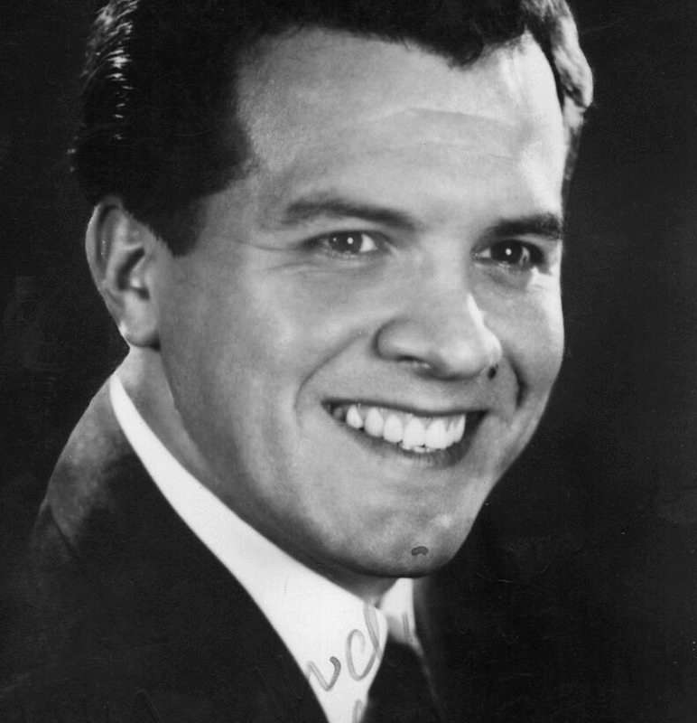 Luigi Alva (1927-2025)