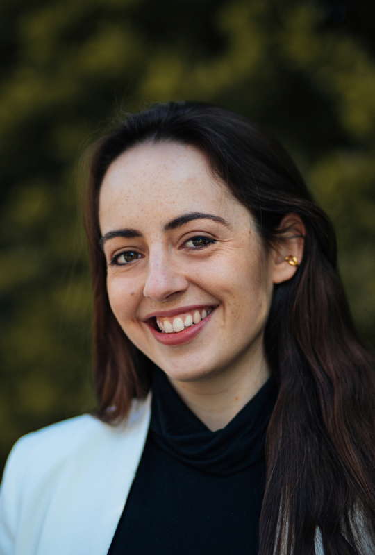 British/Irish conductor Olivia Clarke. Photo © 2021 Rebecca Need Menear