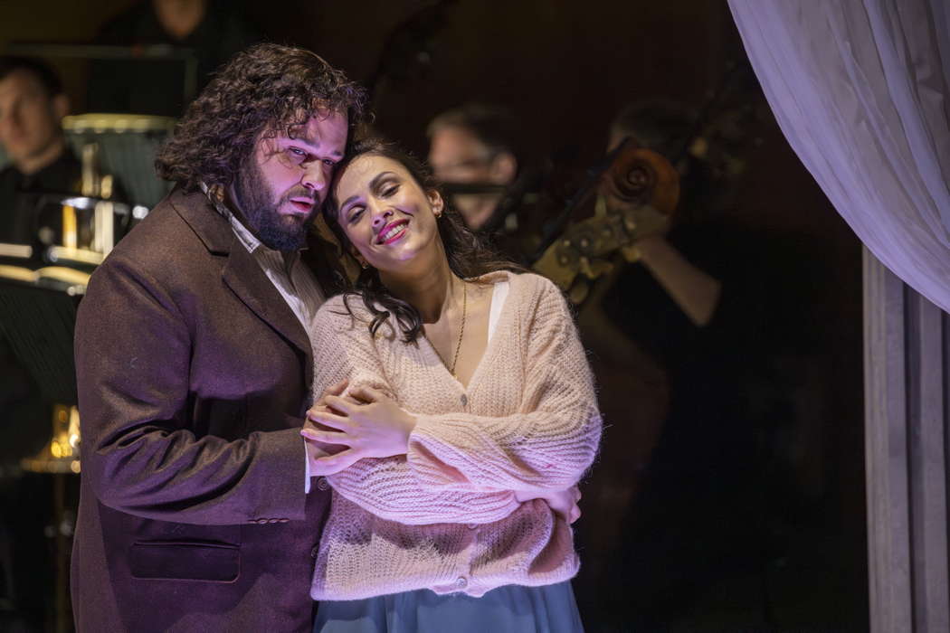 Andrés Presno as Gabriele Adorno and Sara Cortolezzis as Amelia Grimaldi in Opera North's concert staging of Verdi's 'Simon Boccanegra', at the opening performance at St George's Hall, Bradford, UK on 24 April 2025. Photo © 2025 James Glossop