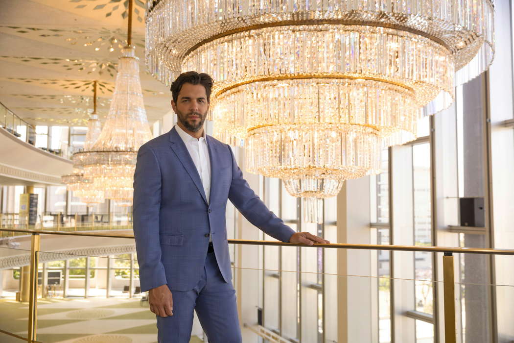Domingo Hindoyan. Photo © 2025 Chelsea Lauren / LA Opera